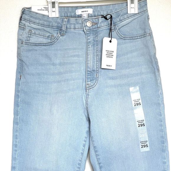 Forever 21 Womens Jeans Size 29 S High Rise Skinny Shorter Length Inseam  Light - Picture 5 of 13